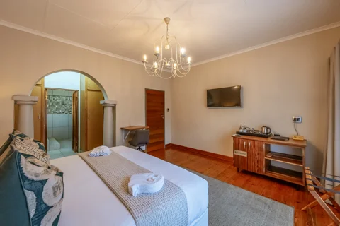 Aries Room