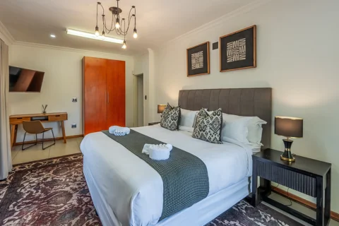Naledi Room